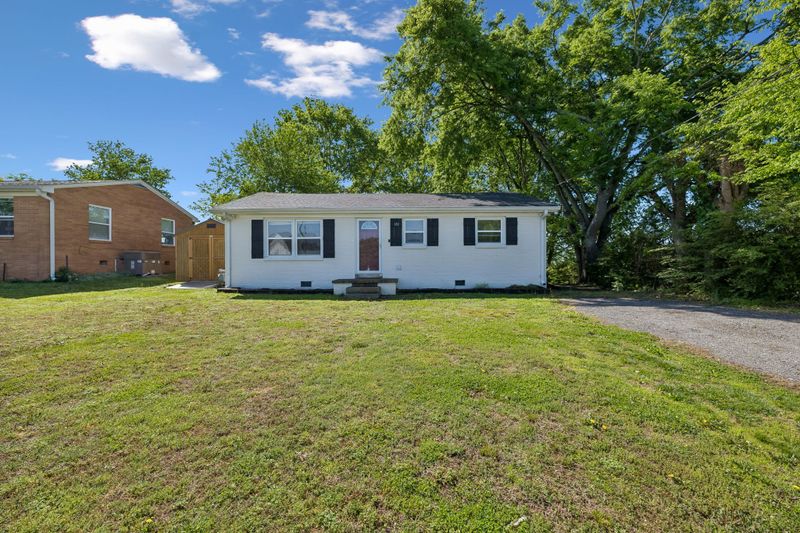 153 Old Lebanon Rd, Carthage, TN 37030