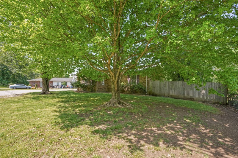 1106 Highway 48 S, Dickson, TN 37055