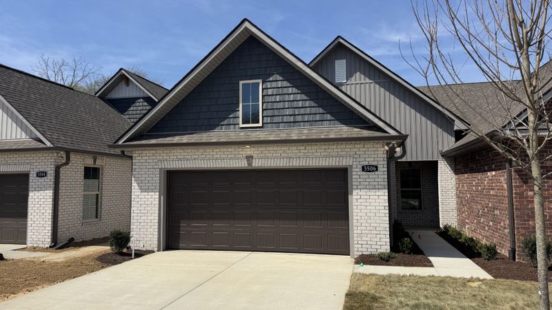 3506 Oakland Rd, Springfield, TN 37172