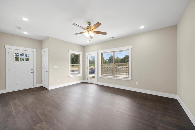 86 Maddox Ln, Chatsworth, GA 30705