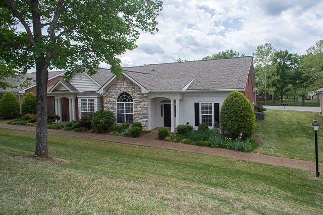 7037 Sunrise Cir, Franklin, TN 37067