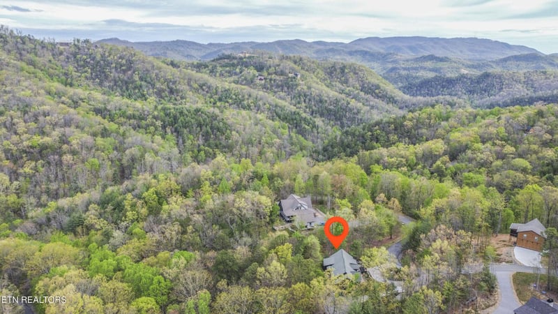 3123 Rocking Chair Ln, Sevierville, TN 37862