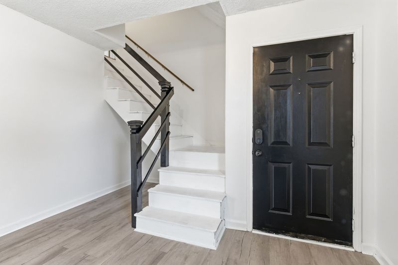 1118 Nelson Dr, Madison, TN 37115