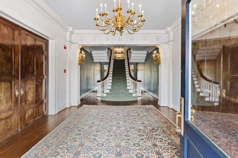 3626 West End Ave #201, Nashville, TN 37205