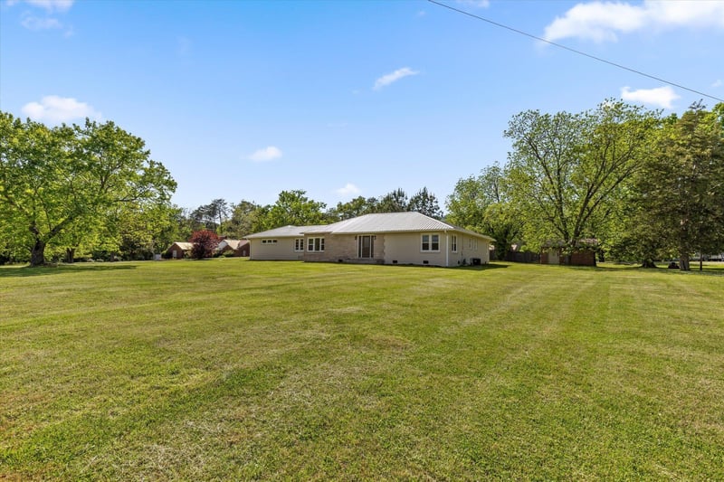 36 Wren Ave, Trenton, GA 30752