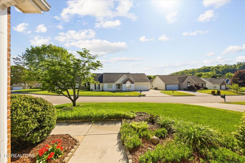 1721 Totanka Ln, Knoxville, TN 37931