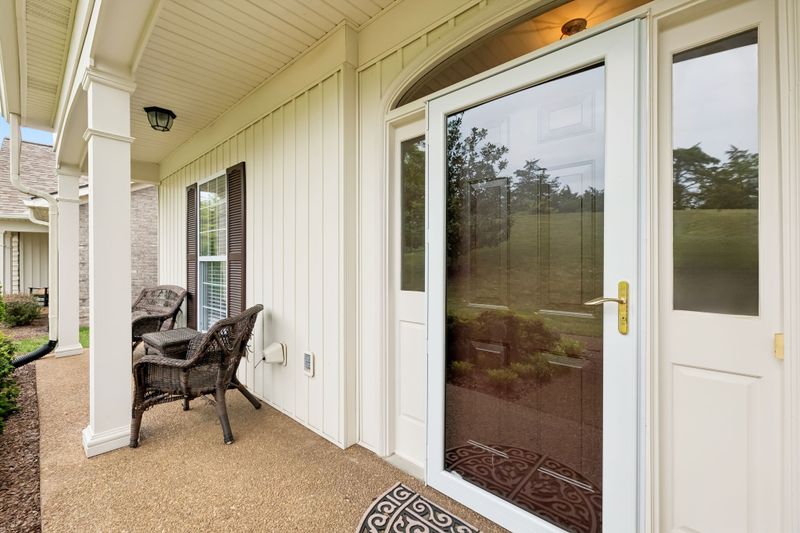 7110 Sunrise Cir, Franklin, TN 37067