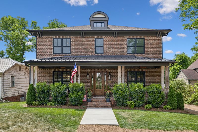 905B W 7th St, Columbia, TN 38401