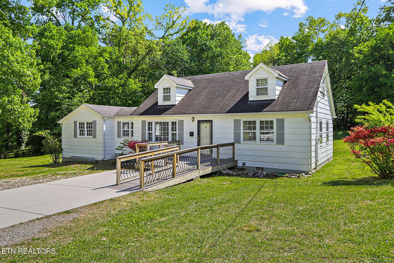 4600 Ball Camp Pike, Knoxville, TN 37921