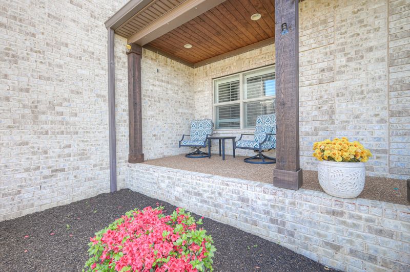 700 Stonecrest Dr, Mount Juliet, TN 37122