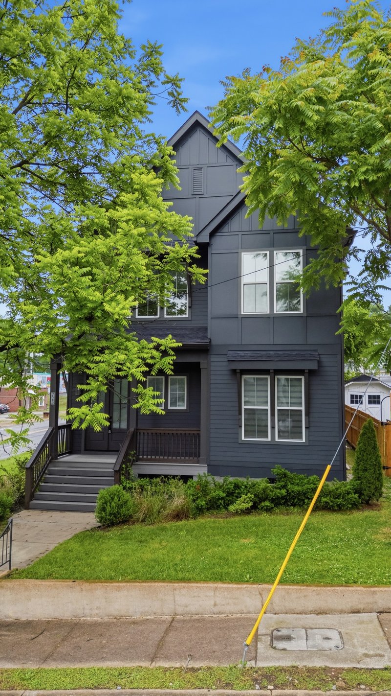 725 Hart Ave, Nashville, TN 37206