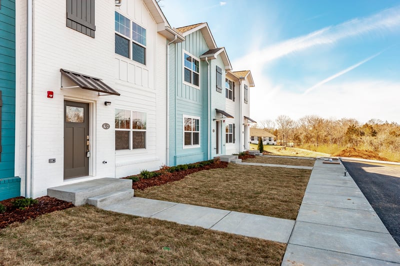 1136 Lock 4 Rd, Gallatin, TN 37066