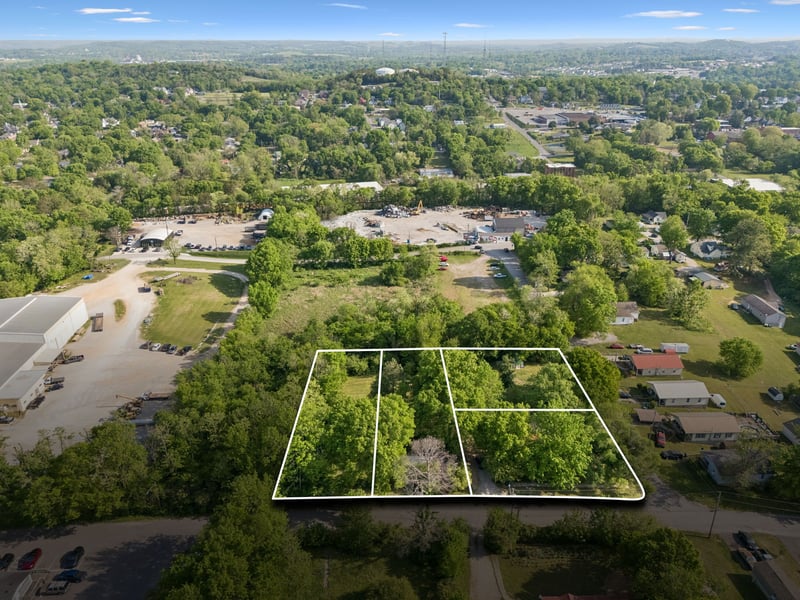 700 W 12th St, Columbia, TN 38401