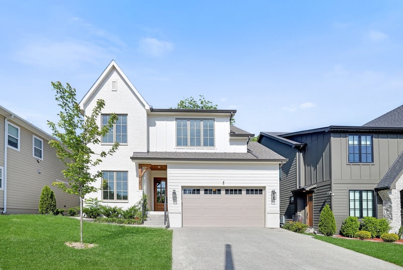 2120 Riverside Dr, Nashville, TN 37216