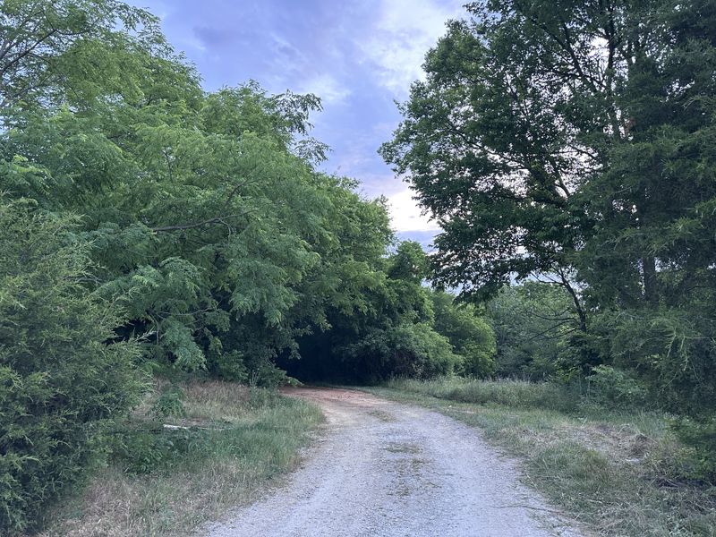 1820 New Hwy 7, Columbia, TN 38401