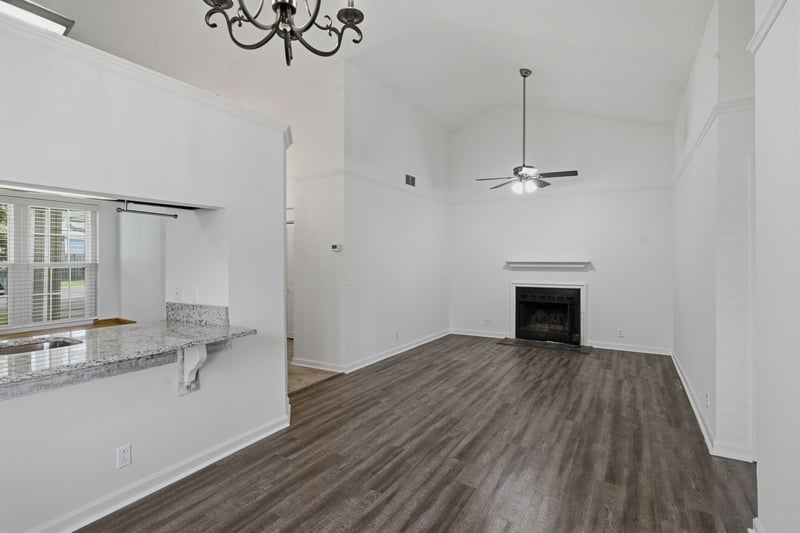 2014 Mansker Dr, Goodlettsville, TN 37072