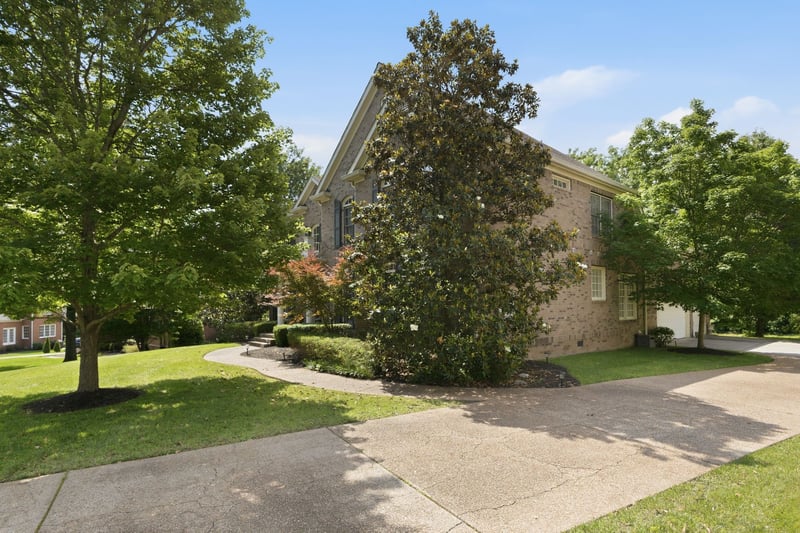 13 Ironwood Ln, Brentwood, TN 37027
