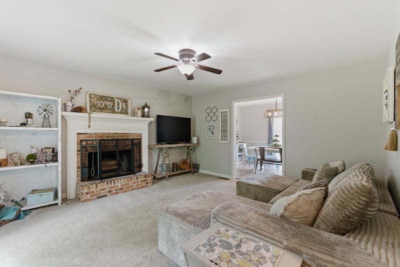 302 Andes Dr, Columbia, TN 38401