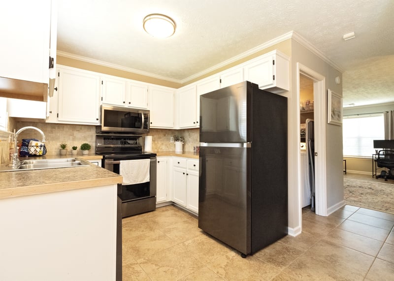 102 Waterview Dr, Hendersonville, TN 37075