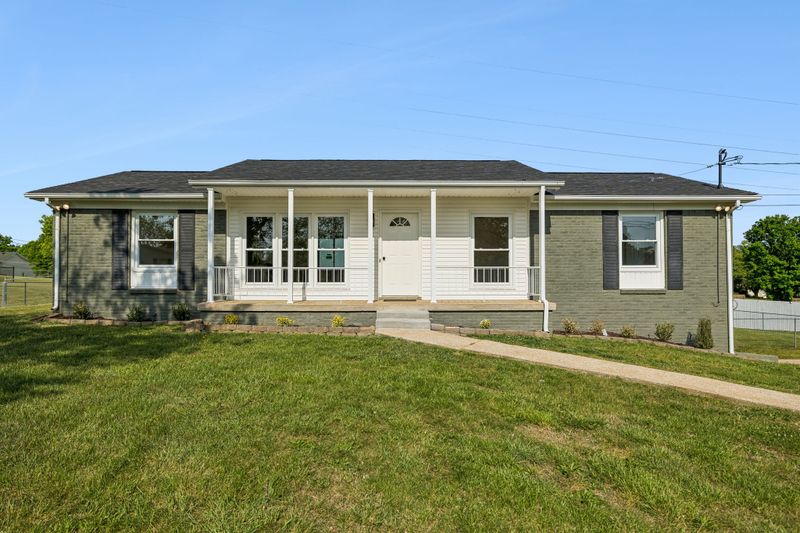 6009 Hays Dr, Columbia, TN 38401