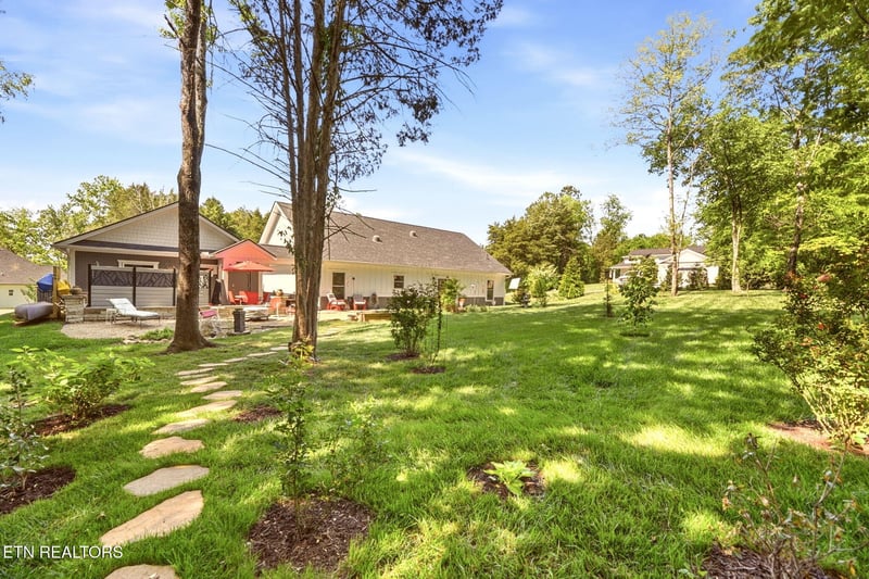 103 Tsuhdatsi Way, Loudon, TN 37774