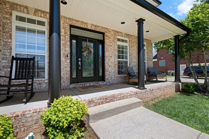 1135 Kacie Dr, Pleasant View, TN 37146