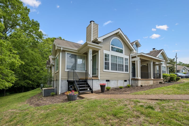 129 Cherry Hill Dr #16C, Hendersonville, TN 37075