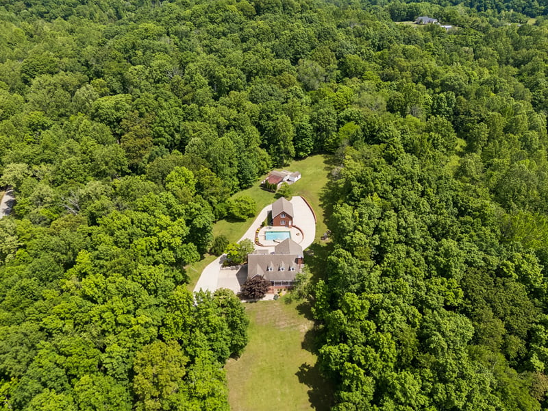 1229 Hogans Branch Rd, Hendersonville, TN 37075