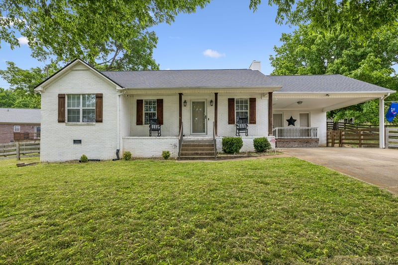 103 Edgewood Ave, Mount Pleasant, TN 38474