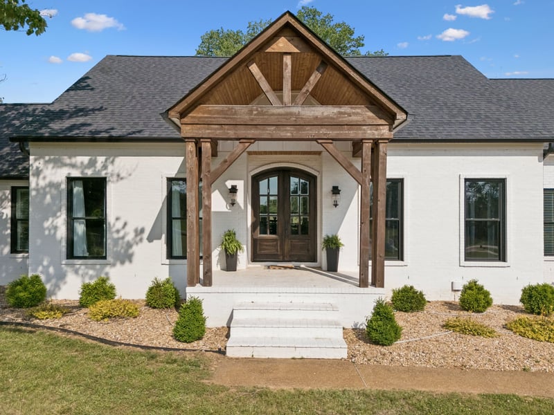 418 Rutherford Ln, Columbia, TN 38401