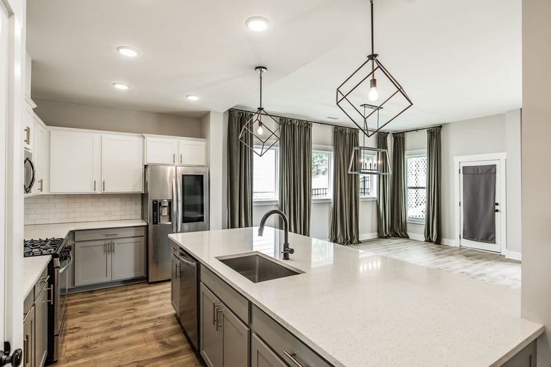 210 Woodhall Ct, White House, TN 37188