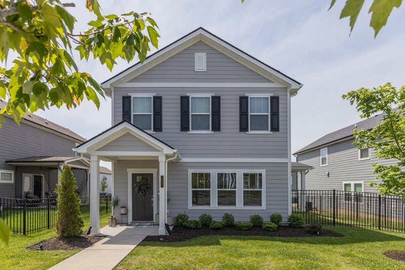 2081 Notchleaf Rd, Antioch, TN 37013