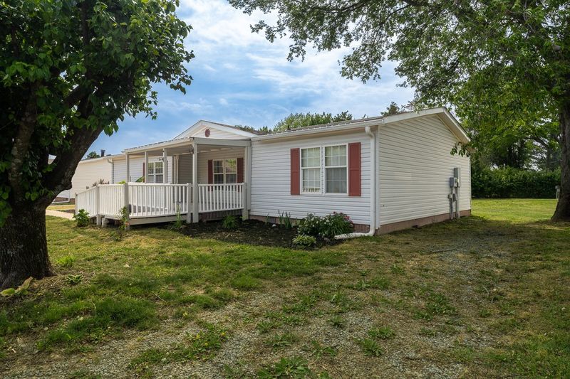 1074 Katherine St, Gallatin, TN 37066