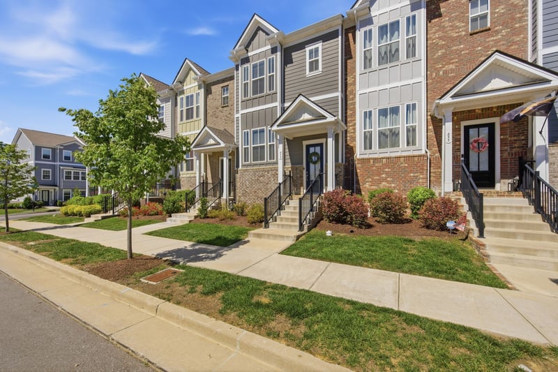 853 Westcott Ln, Antioch, TN 37013