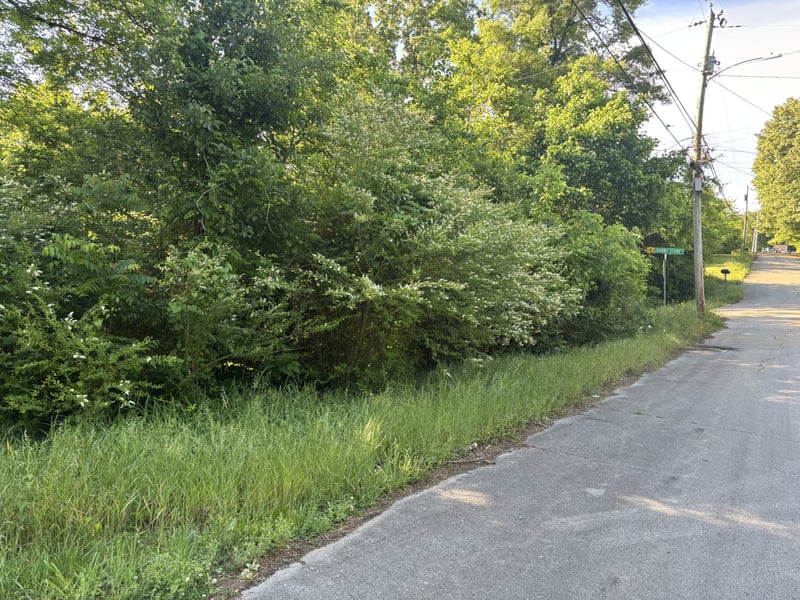 506 Martin Dr, Columbia, TN 38401
