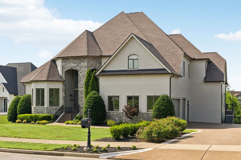 113 Tattnall Ct, Gallatin, TN 37066