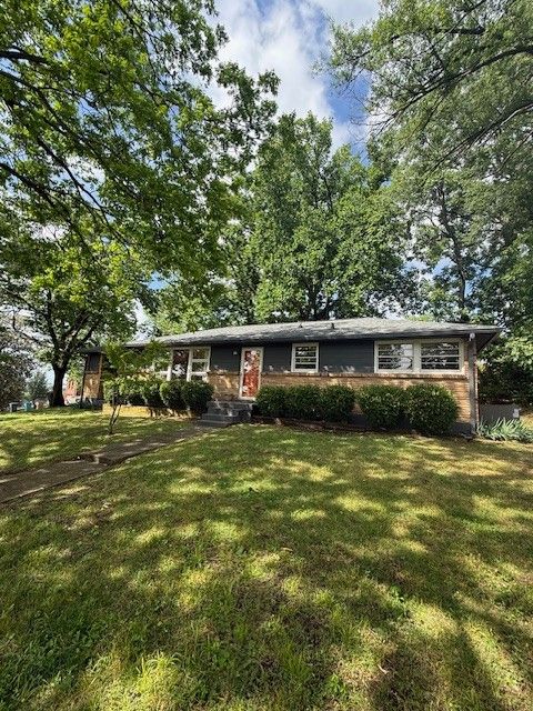 801 Potter Ln, Nashville, TN 37206