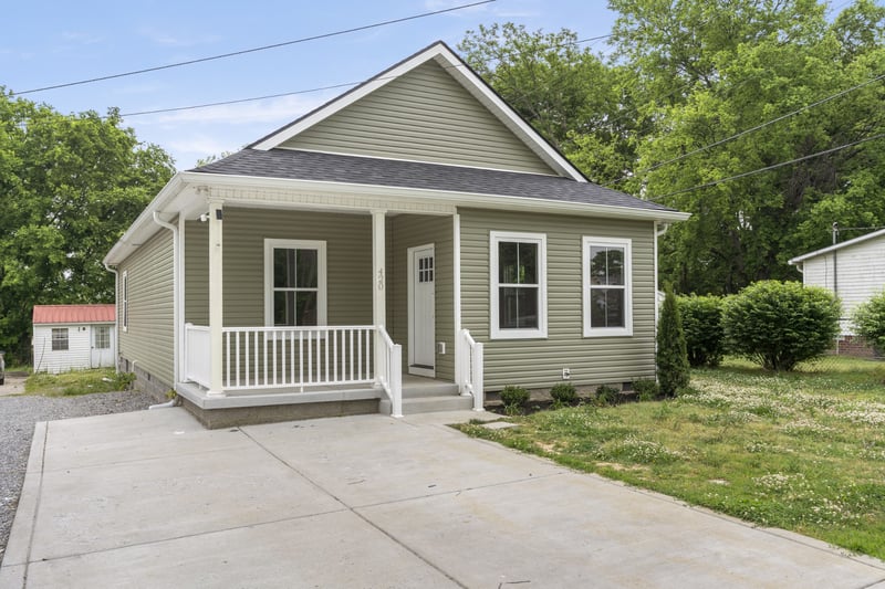 420 Durrett St, Springfield, TN 37172