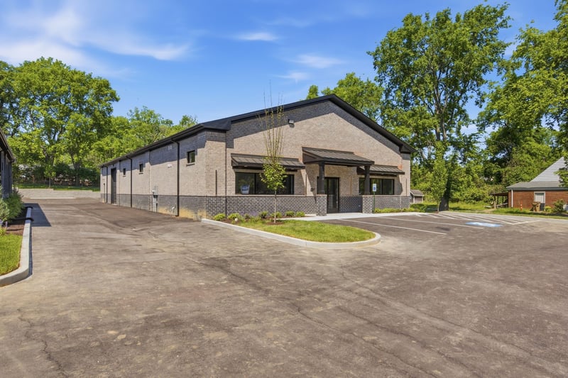 136 Shivel Dr, Hendersonville, TN 37075