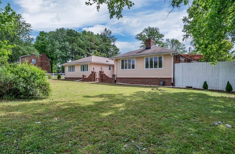 454 W Campbell Rd, Goodlettsville, TN 37072