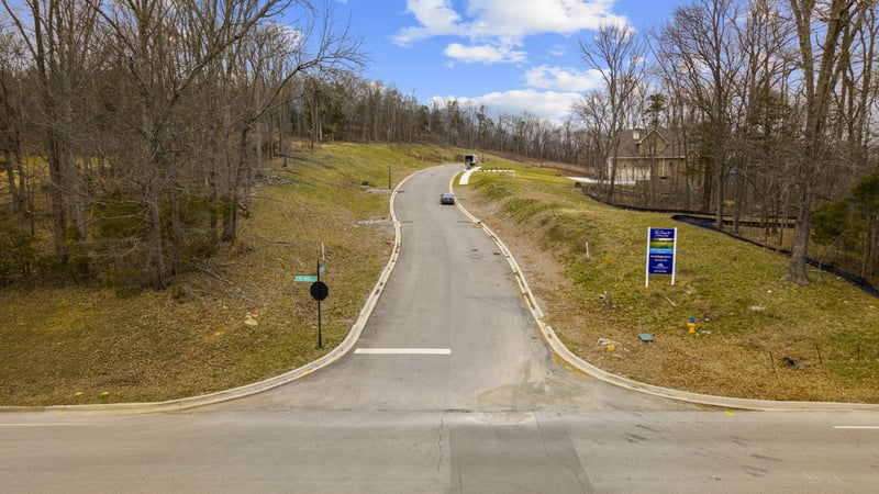 602 Five Oaks Blvd, Lebanon, TN 37087