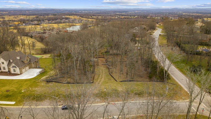 1173 Callaway Dr, Lebanon, TN 37087