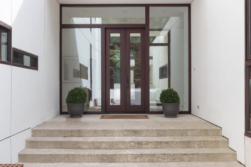 6204 Hillsboro Pike, Nashville, TN 37215