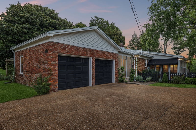 2641 Buckner Rd, Thompsons Station, TN 37179