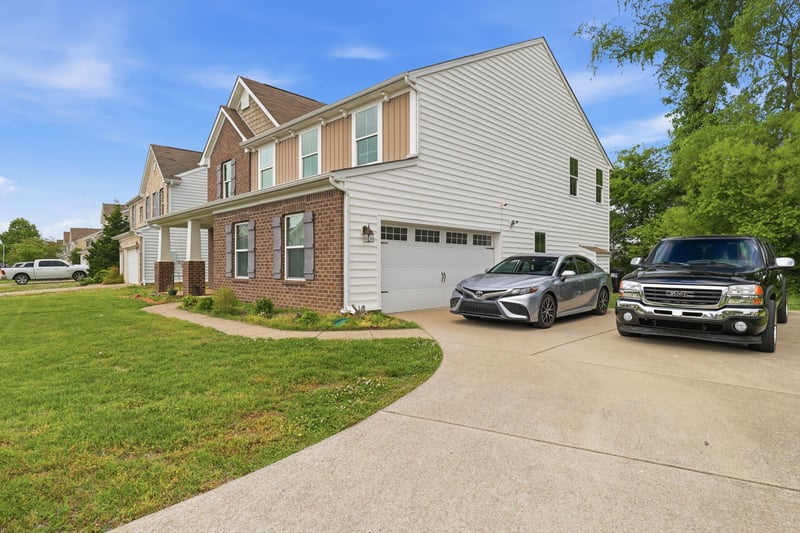 3047 Morning Mist Ct, Murfreesboro, TN 37128