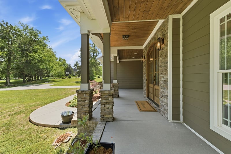 230 Peebles Dr, Smyrna, TN 37167