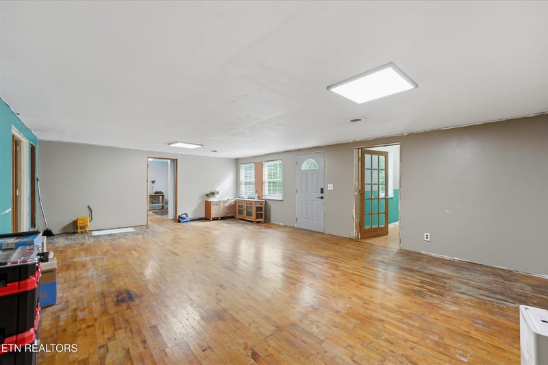601 N Chilhowee Dr, Knoxville, TN 37924