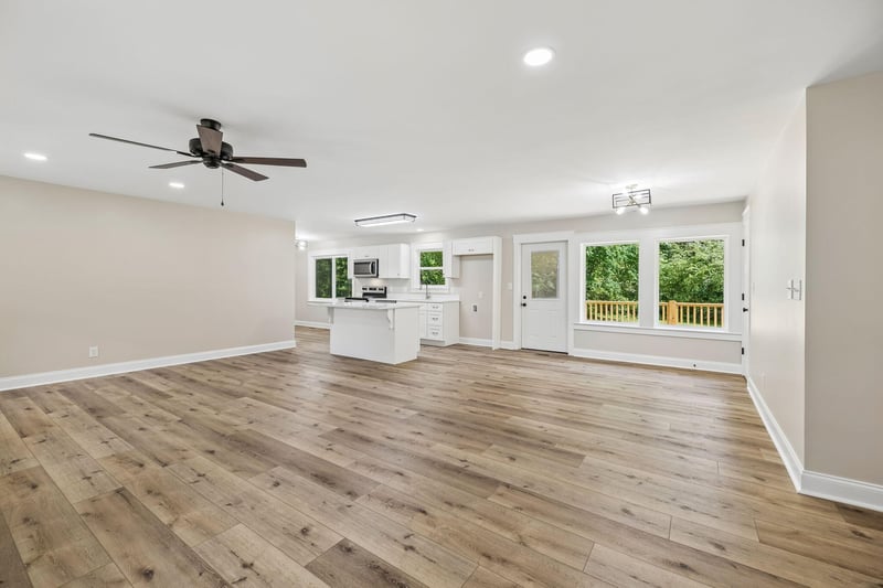 257 Old Babb Rd, Rocky Face, GA 30740