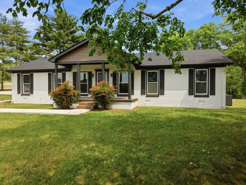 6716 Cool Springs Rd, Thompsons Station, TN 37179