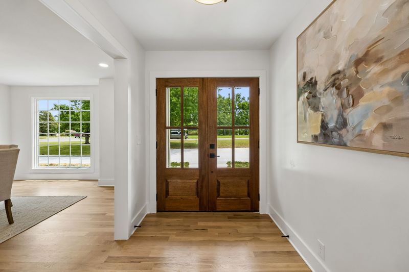 8242 Frontier Ln, Brentwood, TN 37027